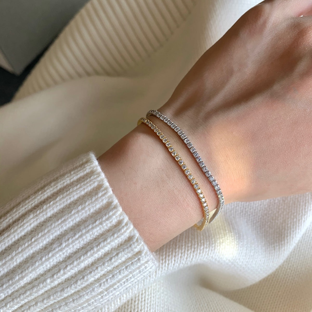 Silver Bracelet with Zirconia