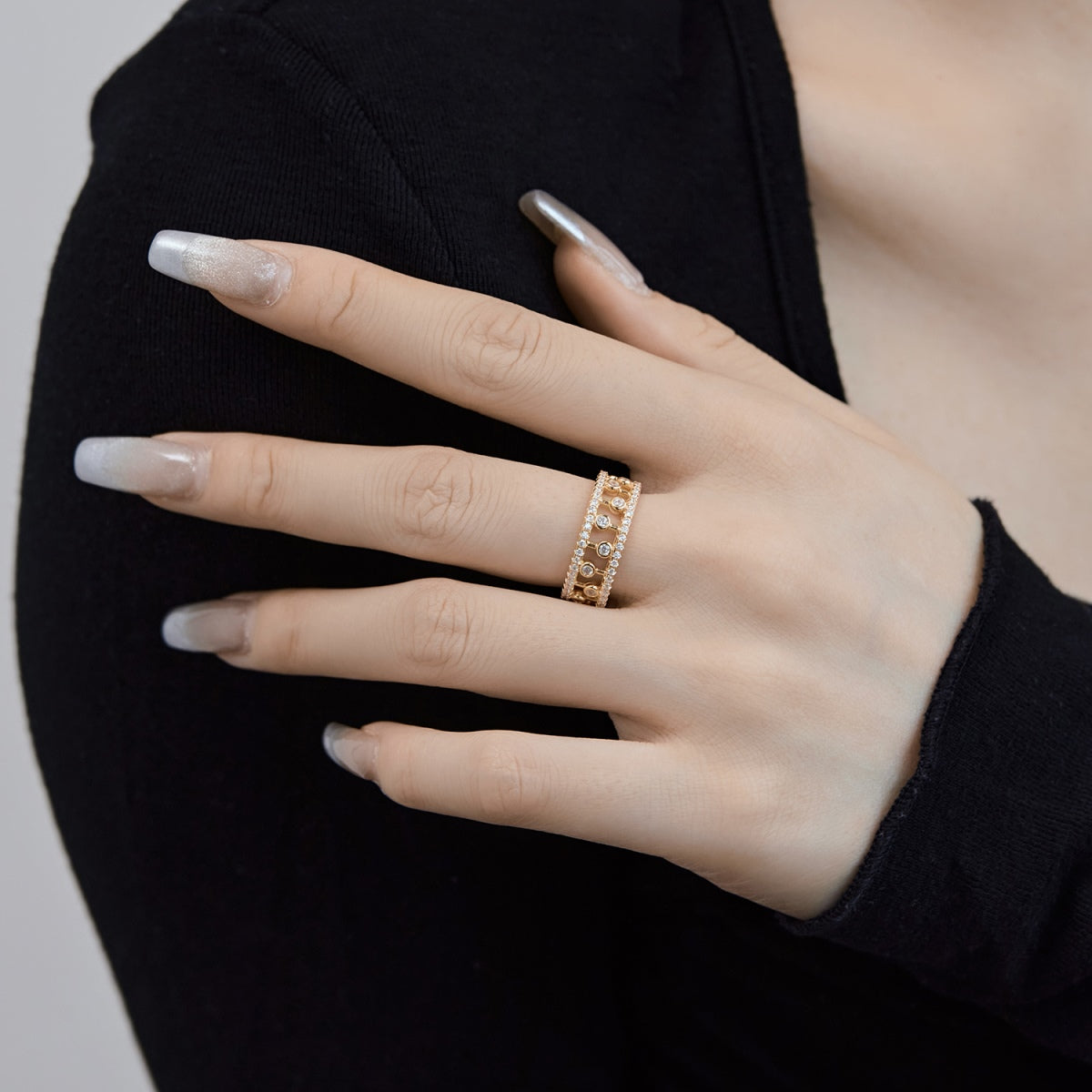 "Gold-Plated Zirconia Elegance Ring"