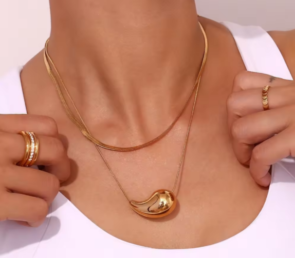 Kylie Damla Altın Kolye
