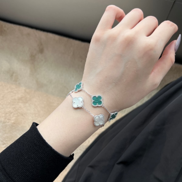 Armbänder Clover Luxe