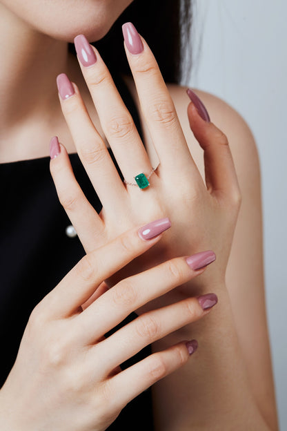 Green Stone Adjustable Chain Sterling Silver Ring