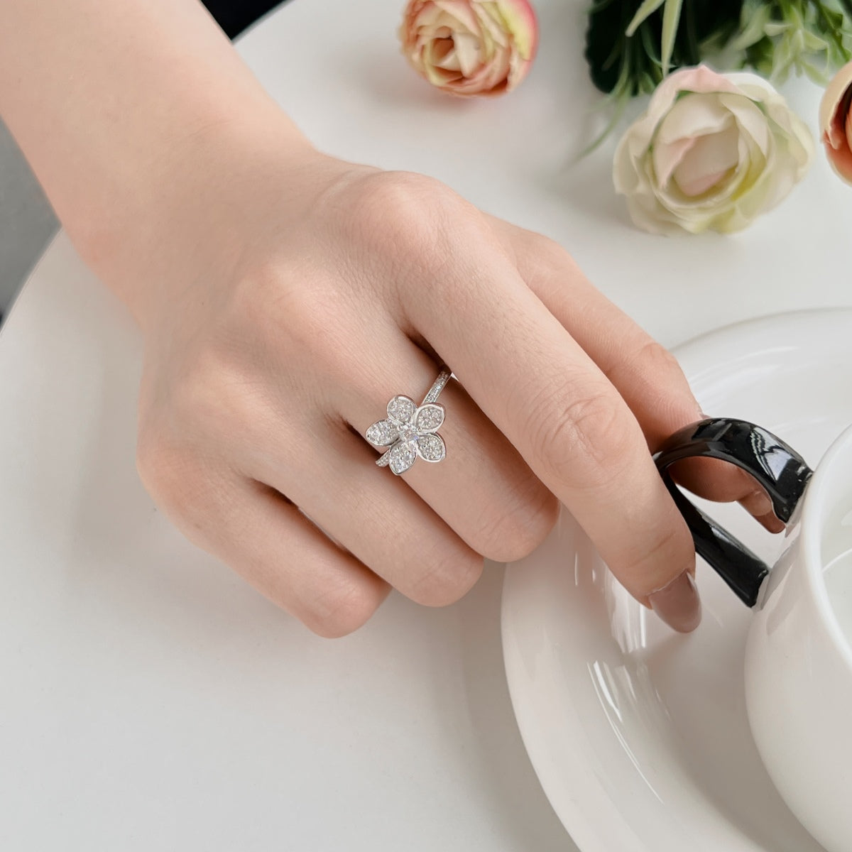 925 Sterling Silber Zirkonia Blumenring