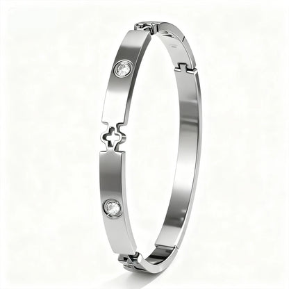 Four-Leaf Zirconia Bracelet Set (5 pcs)