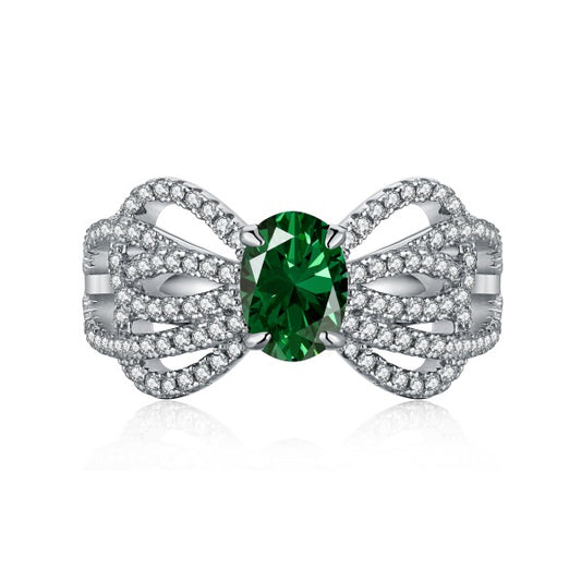Classic Chic Zirconia  Silver Ring in Smaragd Green Wedding Ring